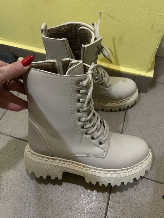 Дамски ботуши нови