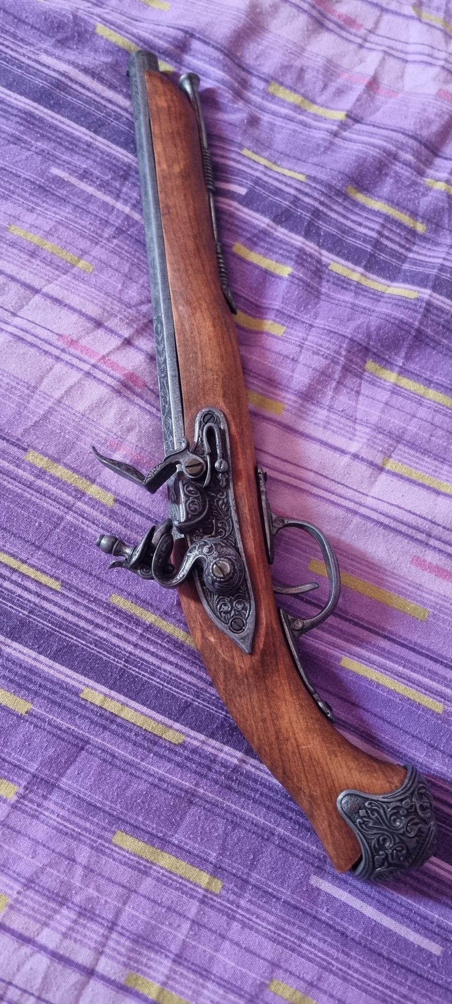 Arme vechi aduse de bunicu din franta ln urma cu 50 de ani ce stiu ei