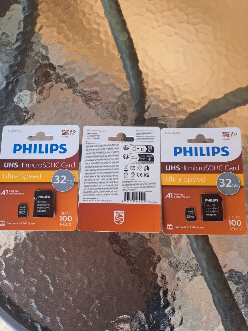 4 Carduri micro sd. sigilate. 128 gb.