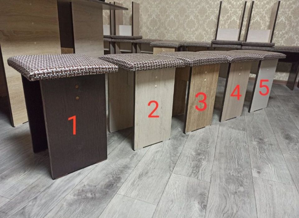 !Распродажа! ТАБУРЕТКИ новые по цене 2500 тенге.
