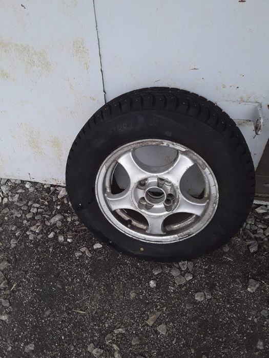 Продам диски с резиной