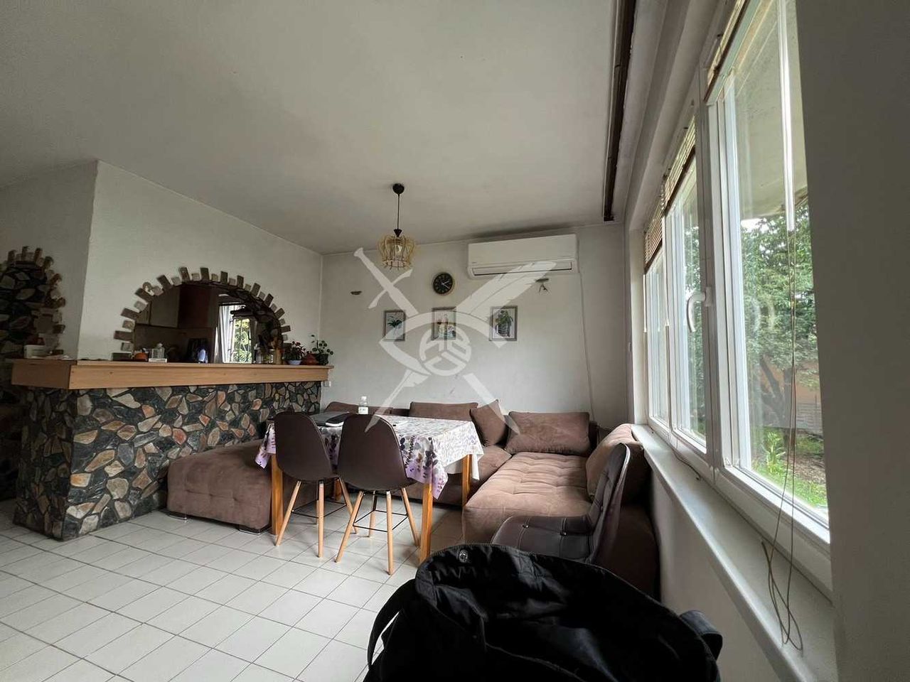 Продава се Къща в с. Панчарево, Област София-град - 880 кв.м за 1035 €/кв.м - Снимка #5