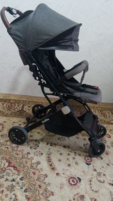 Коляска чемодан трансформер