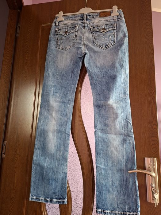Vând Blugi Damă Denim Mărimea 30/32