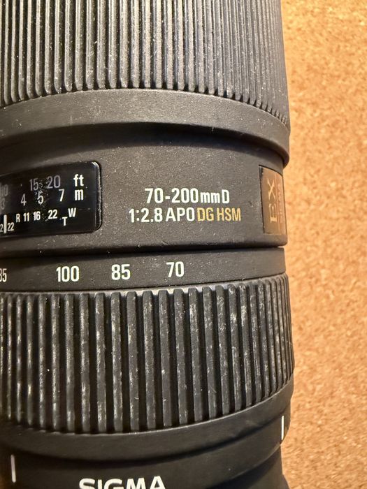 Sigma 70-200mm f/2.8 APO DG HSM (Nikon F) – Teleobiectiv luminos