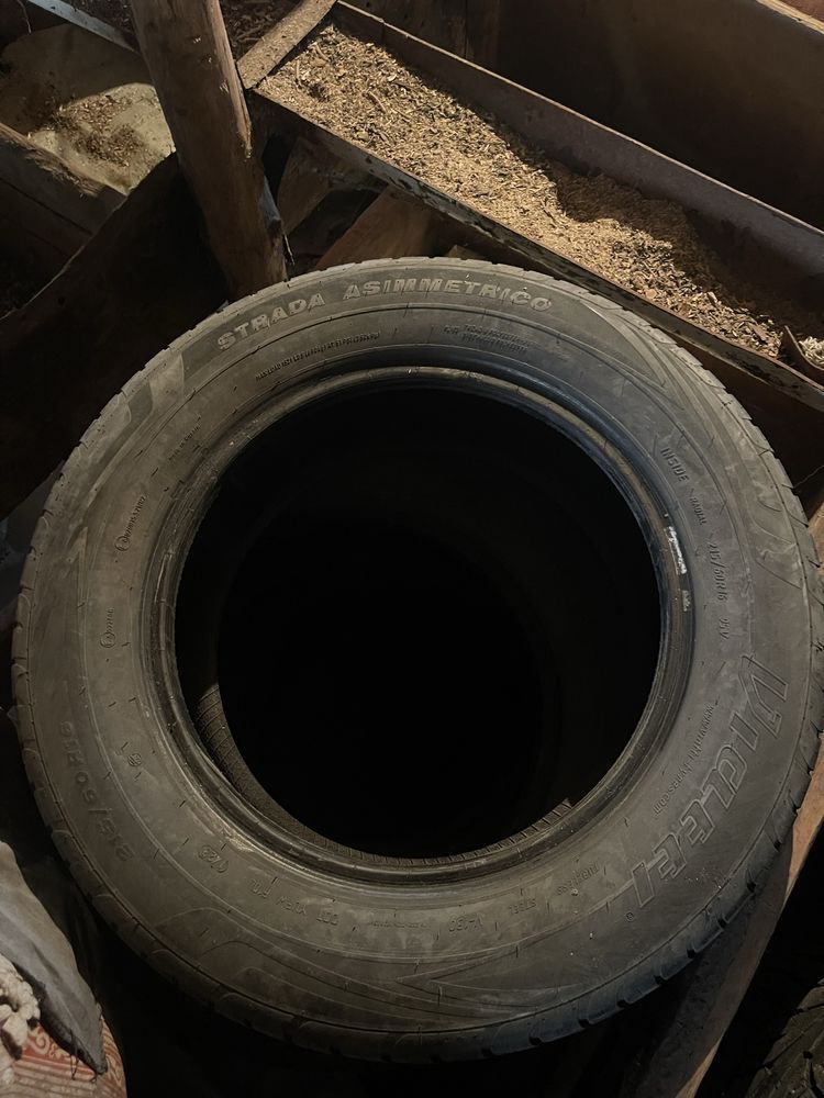 Продам шины R16