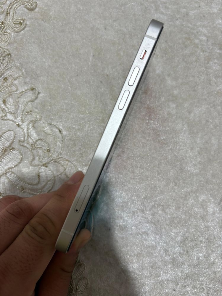 Iphone 12 , 128 gb в идеальном состоянии