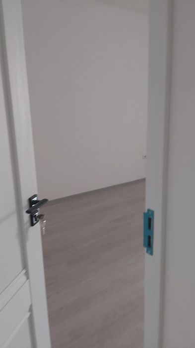 Yangi qurilgan kvartira sotiladi