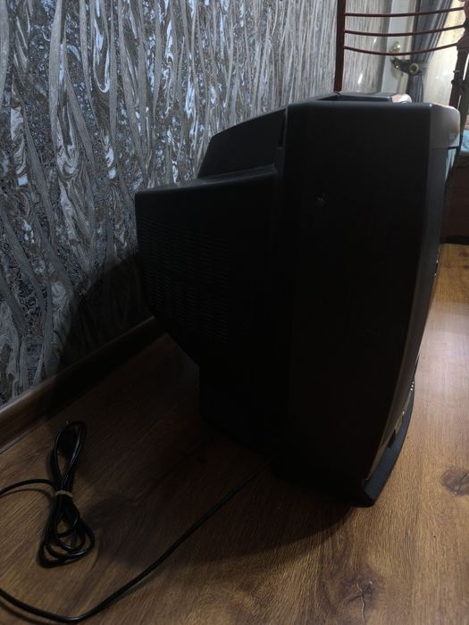 LG телевизор Сотилади