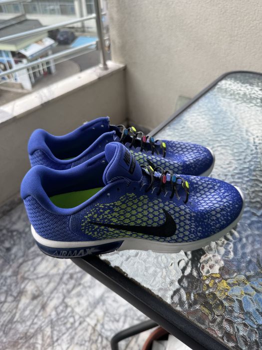 Маратонки Air max
