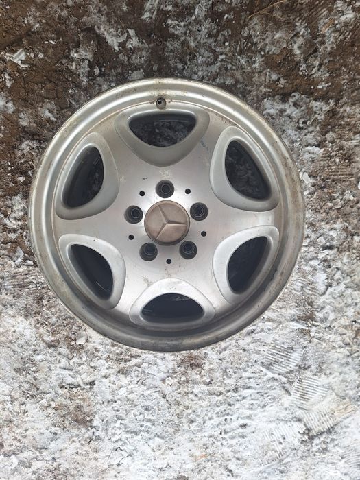 Титанки мерседес. 16 размер