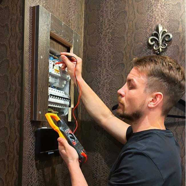 Услуги электрика \ Электромонтаж \ Монтаж освещения