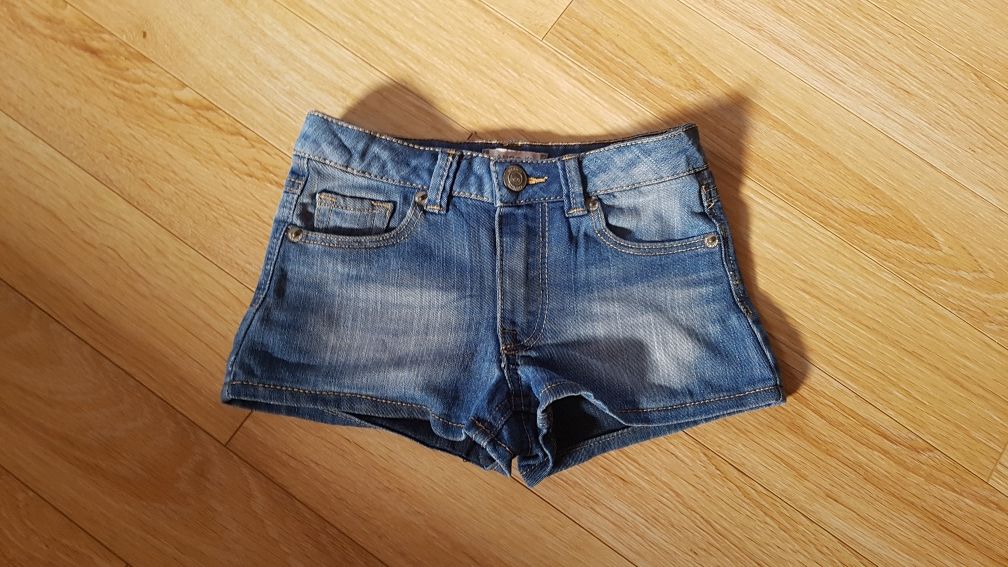 Pantaloni scurți Mango Kids 6 ani(116cm)