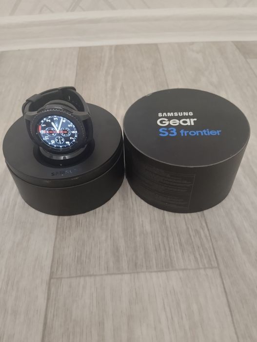 Смарт часы Samsung S3 frontier