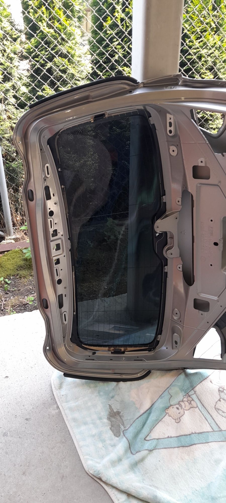 Задна врата за МЕРЦЕДЕС w205