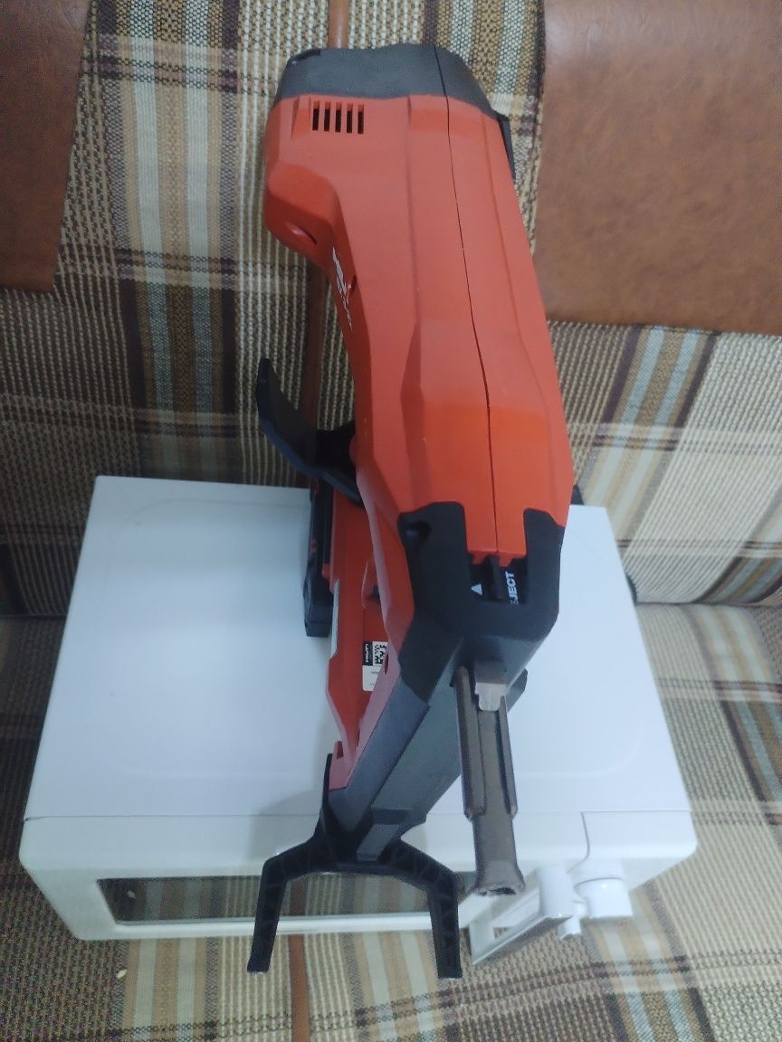 Pistol cuie BX3-22 hilti nuron