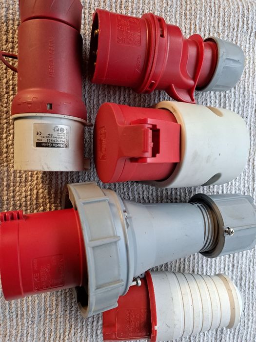 Prize și stechere trifazic