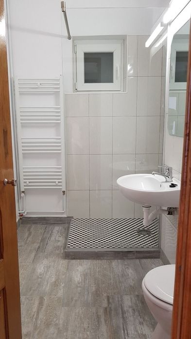 Apartament 2 camere,Decomandat,54 mp,etaj 2/4