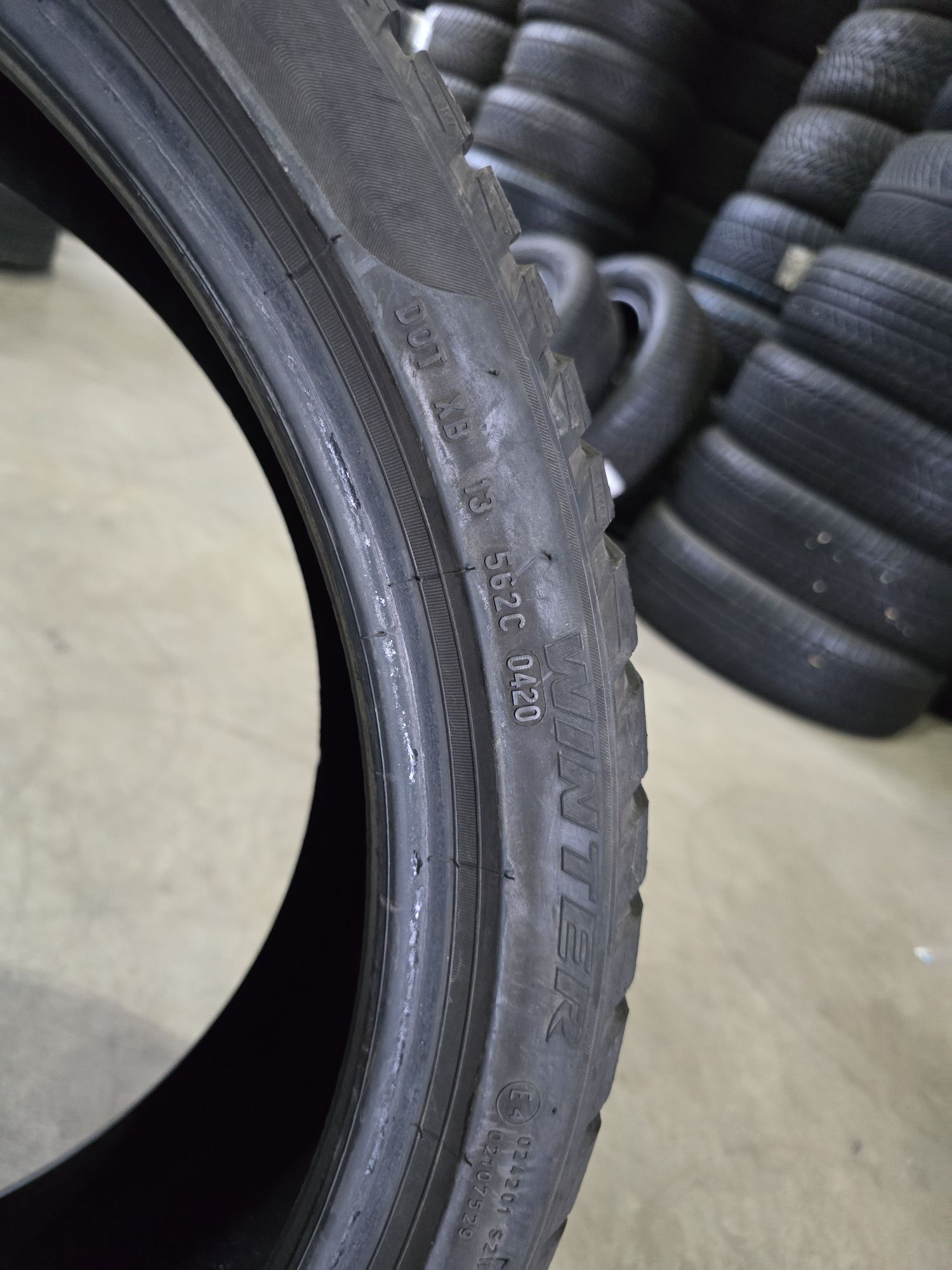 255/35/21 PIRELLI 4бр