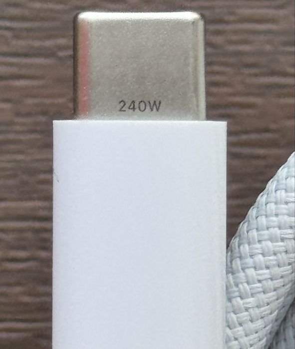 Зарядка кабель 2 метра для iPhone, iPad, MacBook 240W оригинал