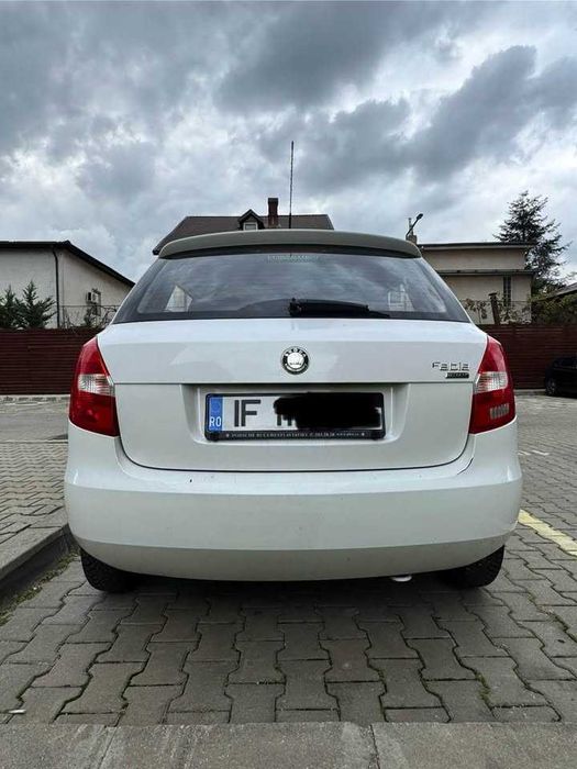 Skoda Fabia 2 1.2 MPI - masina perfecta pt oras sau ride sharing