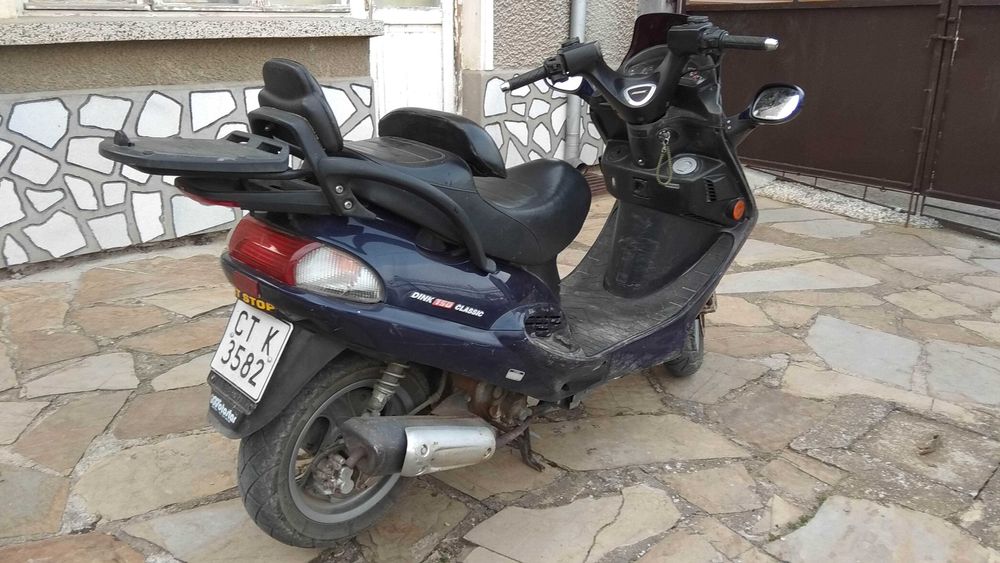 Продавам регистриран мотор