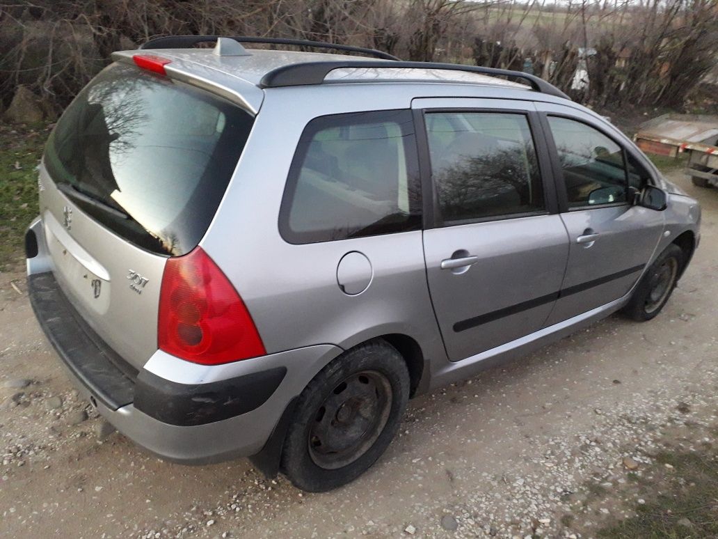 Пежо 307 комби 1.4 хди 68 коня 2003 Peugeot 307 1.4 hdi