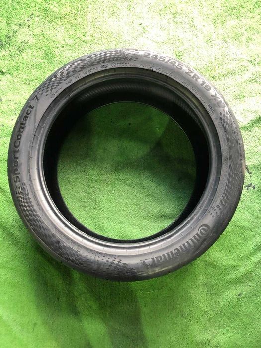 Anvelope Iarna 245/45/19 Continental