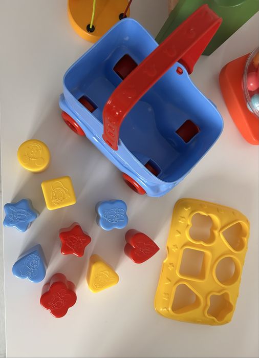 Set jucarii lemn si plastic pentru motricitate