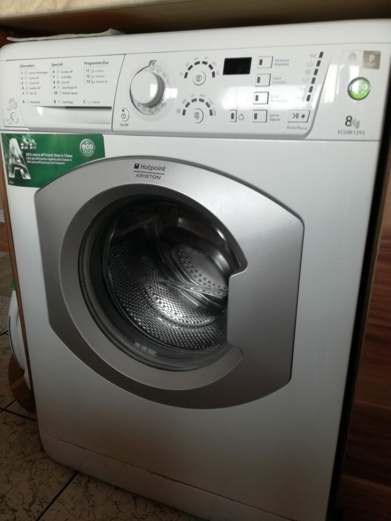 Пералня Ariston HOTPOINT 8кг.