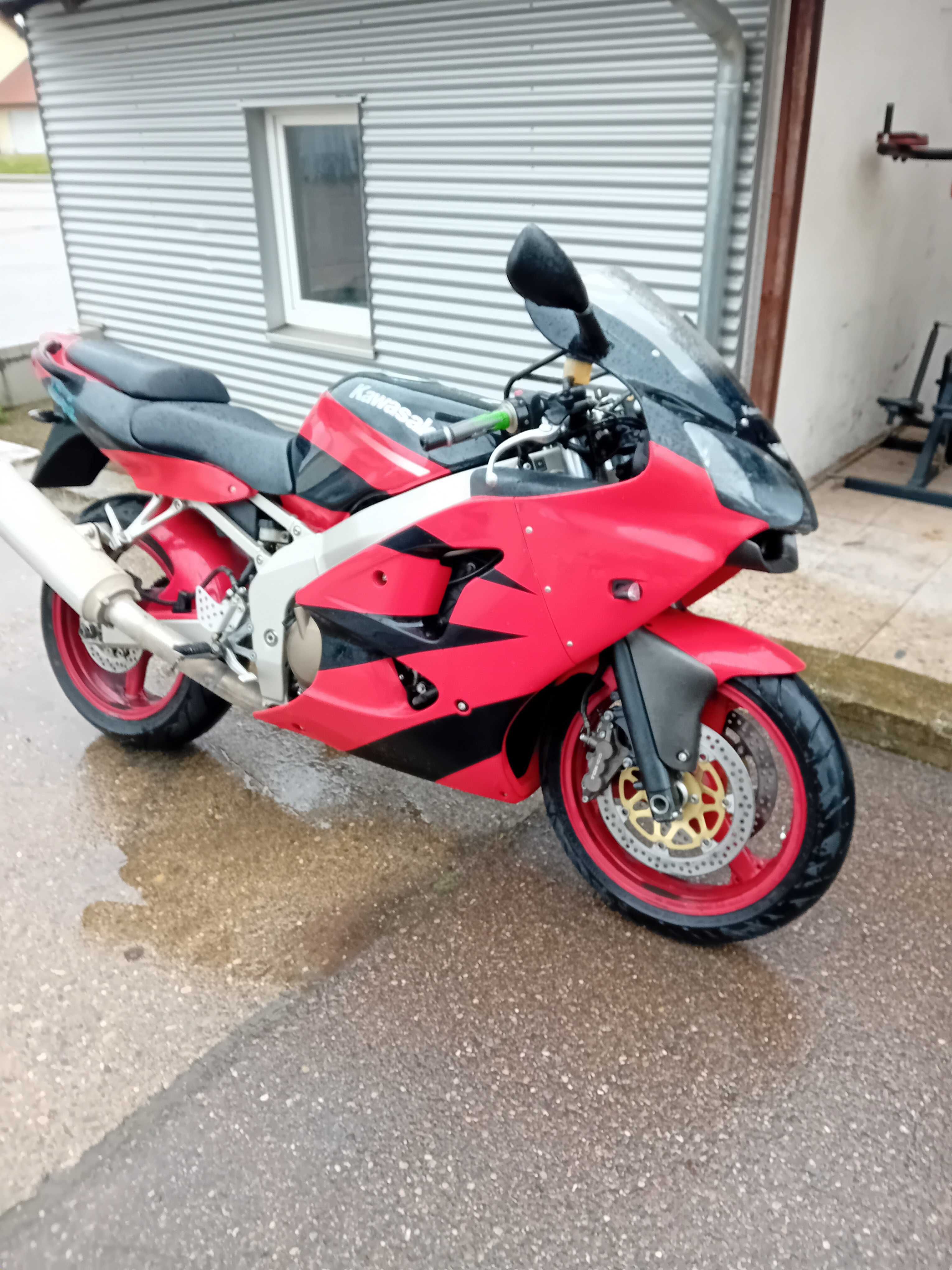 Kawasaki zx6r 600