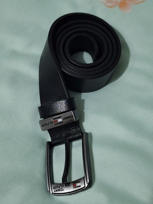Curea tommy hilfiger piele neagra
