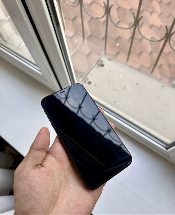 iPhone XR Black 256GB 79%