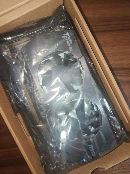 Vând placă video MSI