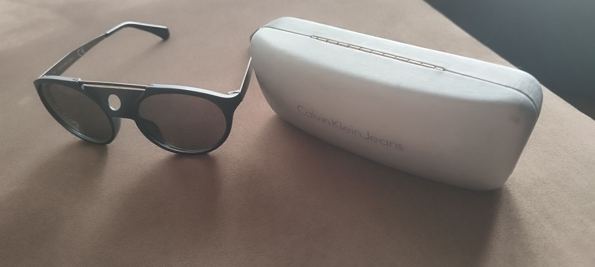 Слънчеви очила Calvin Klein