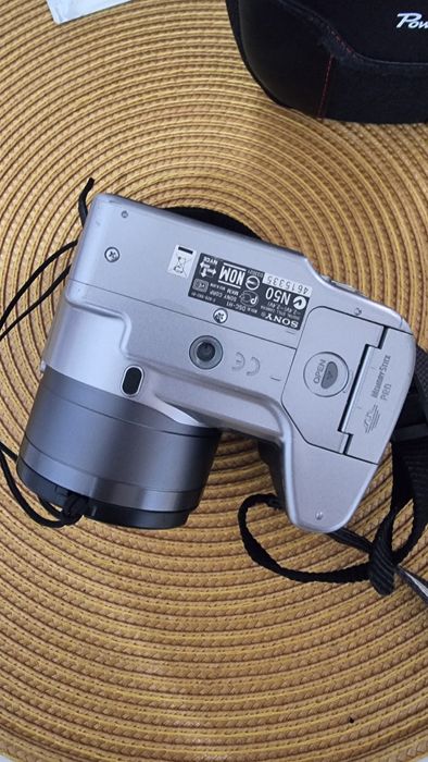 Sony Cyber-shot H1 digits camera seturi complete design
