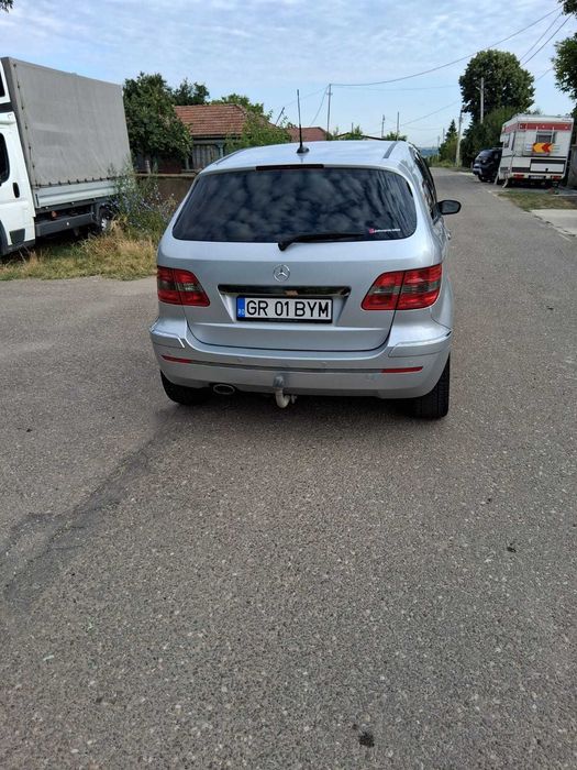 Mercedes B 2007
1.7 benzina 116 cu GPL