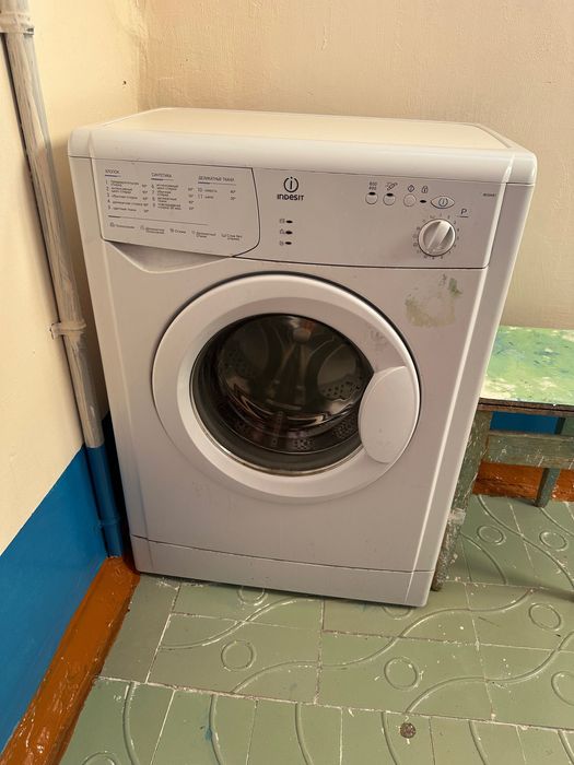 Стиральная машина Indesit