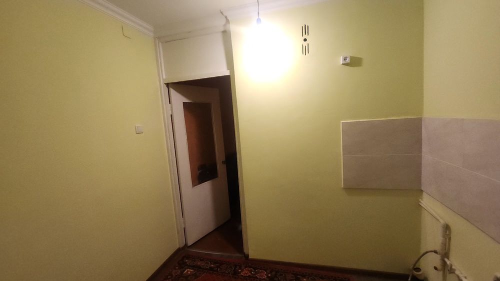 1 xonalik uy sotiladi Vadniyda