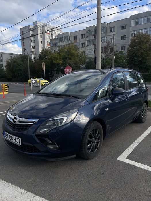 Opel Zafira Tourer | 2.0 CDTI | Full Option | Botoșani | 2012 | Euro 5