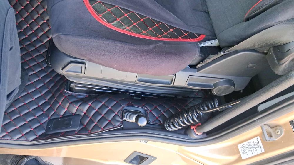 Кожени стелки за Mercedes Arocs