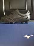 Бутонки MIZUNO номер 33