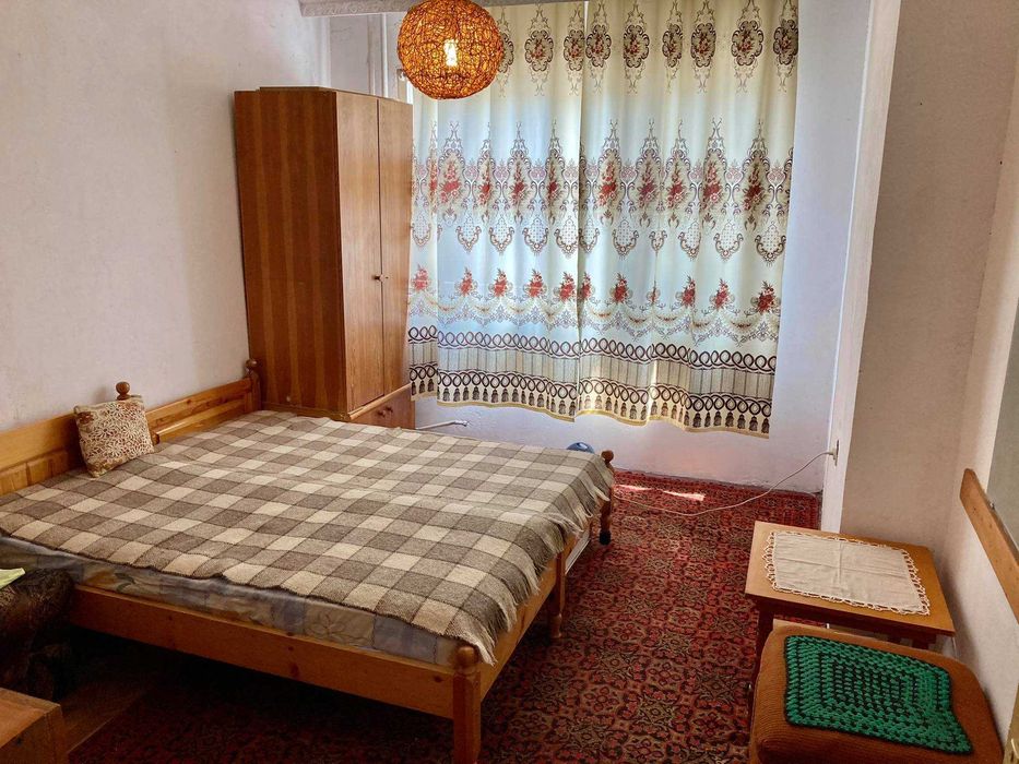 Дава се под наем Двустаен апартамент в Бургас, Славейков - 60 кв.м за 122.4 € - Снимка #3