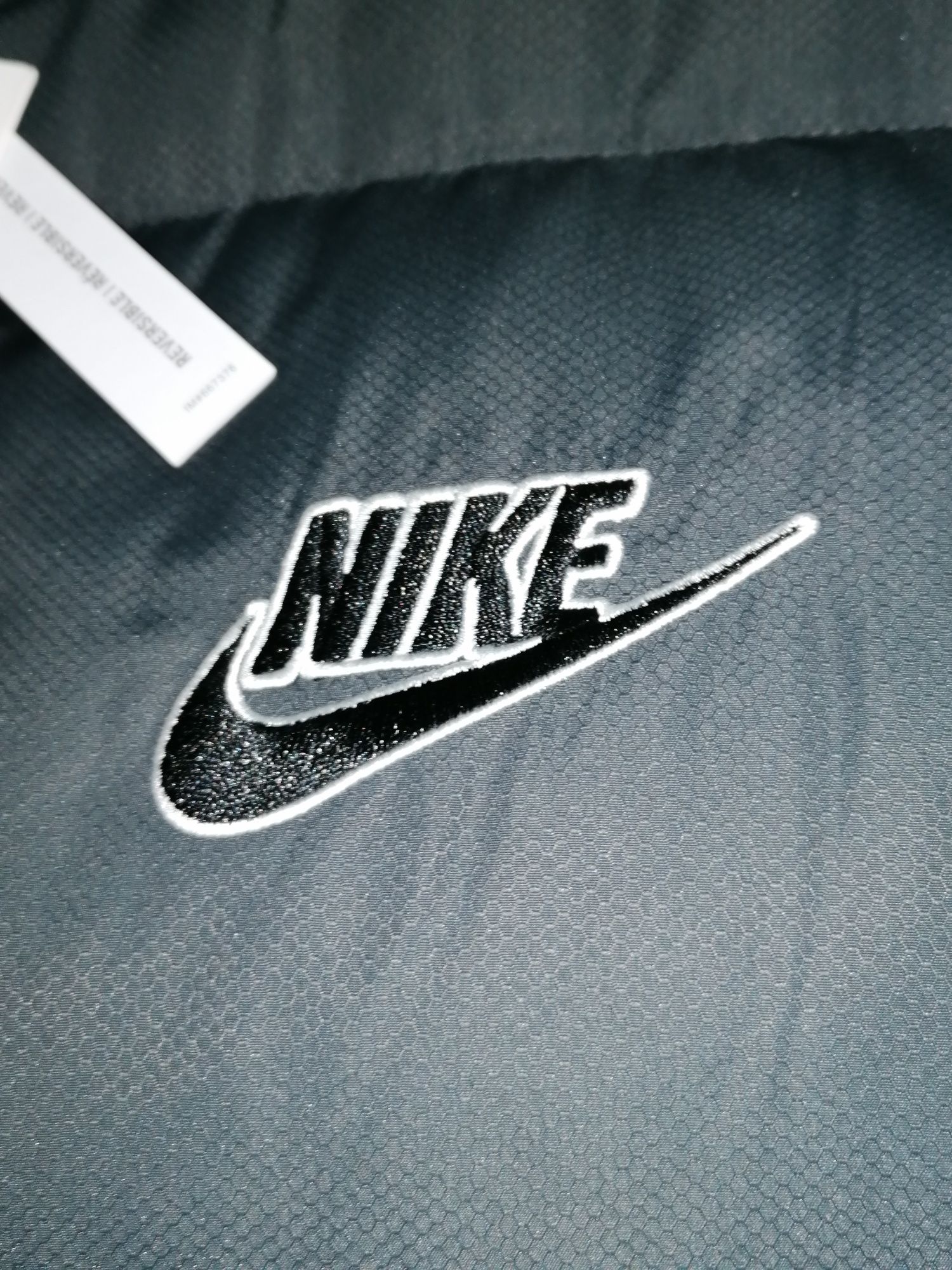 Зимно яке пух  Supreme NIKE