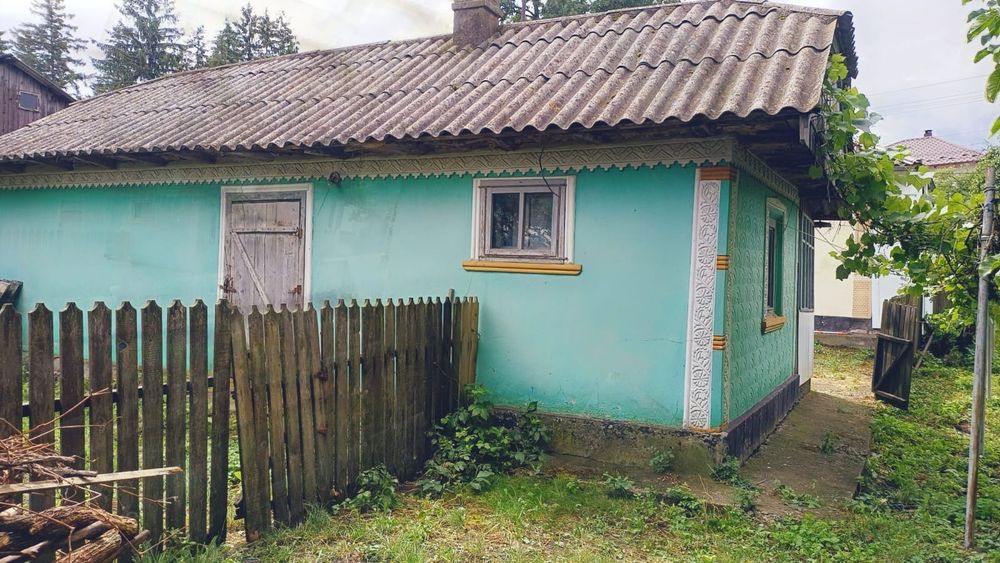 Vând casa în Lișna  jud. BT