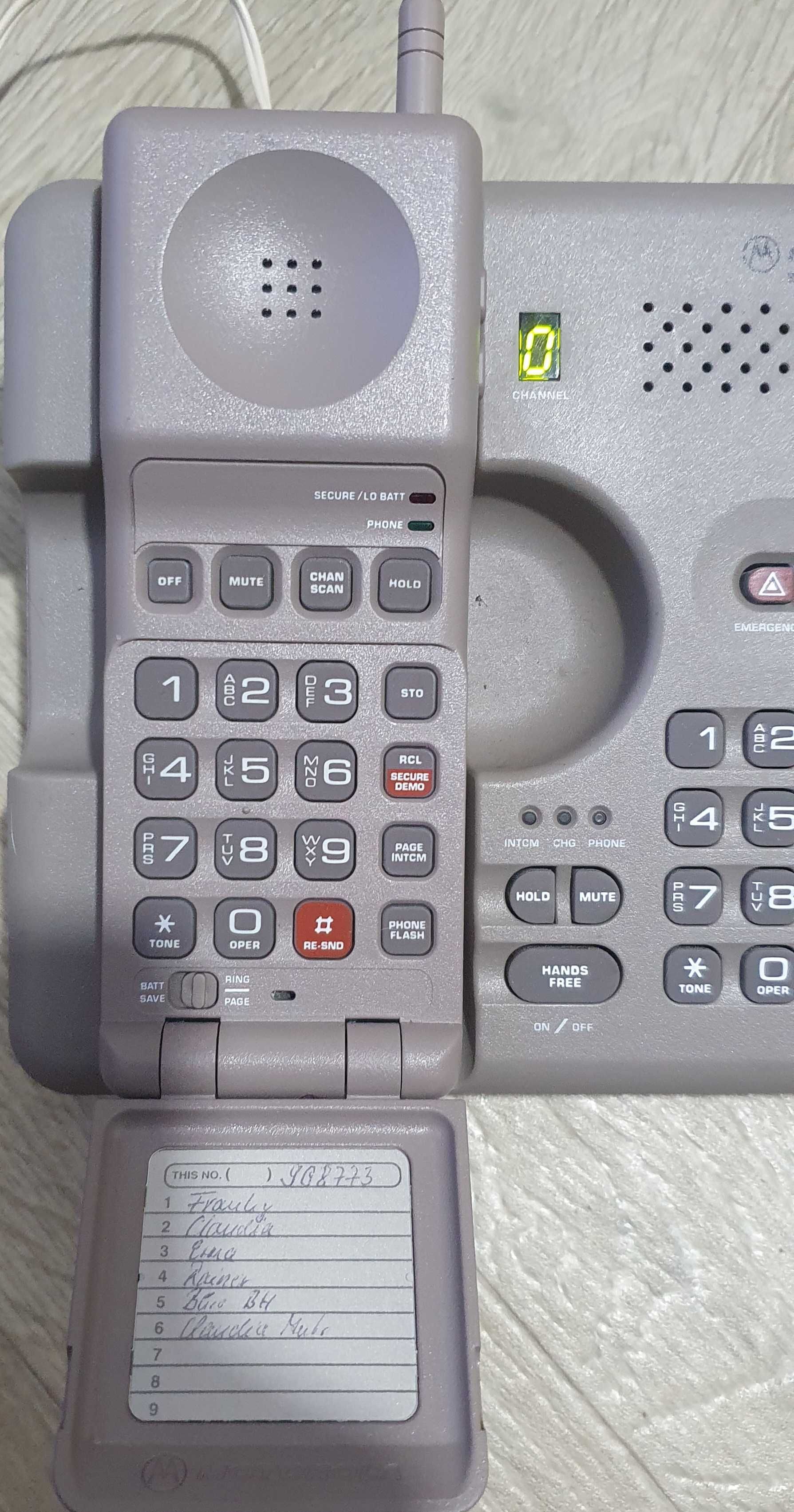 Telefon Motorola 550 din 1995