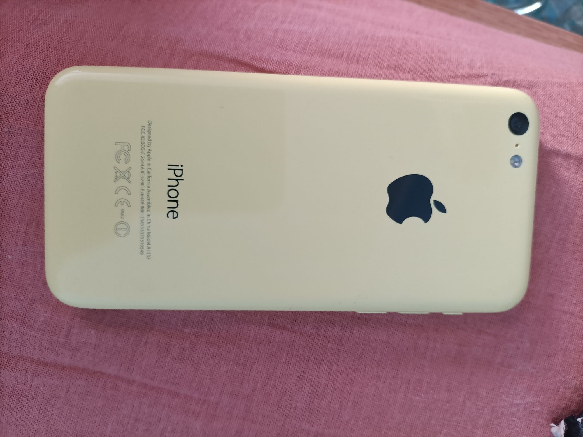 Vând telefon iPhone 5 c