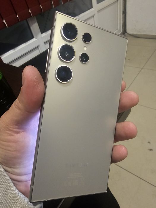 Vând sau Schimb Samsung S24 ULTRA 5G 512G