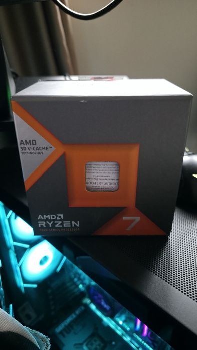 Процесор AMD 7 7800X3D