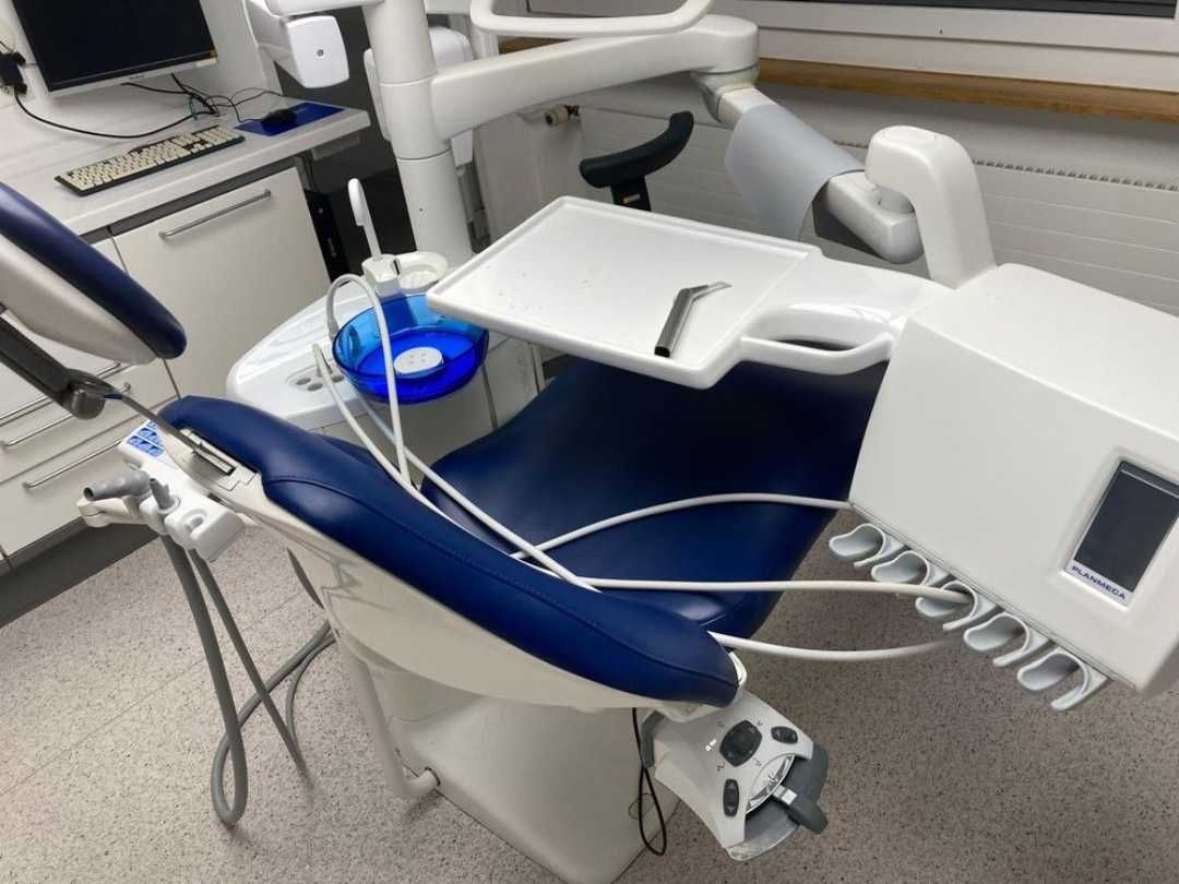Planmeca Compact I Touch V2, 2x unitate dentară complet, Preț/bucată